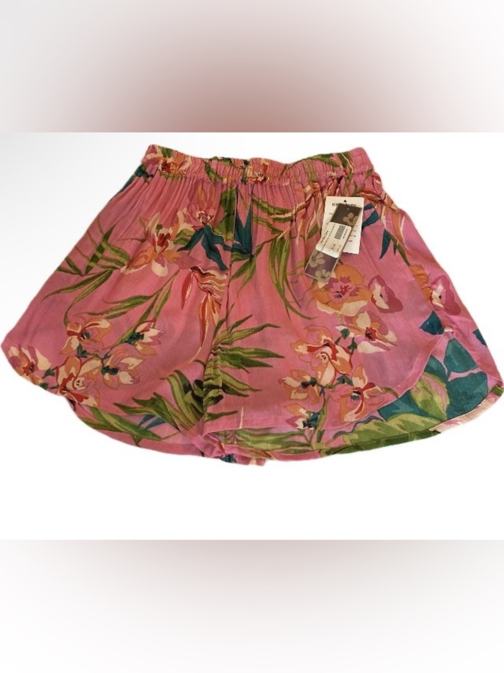 NWT RAYA SUN Pink Tropical Shorts   Floral Size Medium Flowy Beach Cruise